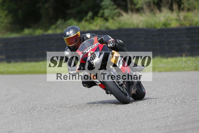 /Archiv-2025/53 16.09.2025 Track Day Domi Aegerter ADR/Gruppe gelb/96